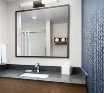 Fairfield Inn & Suites Airport Natomas Room