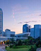Hotel Indigo Financial City by