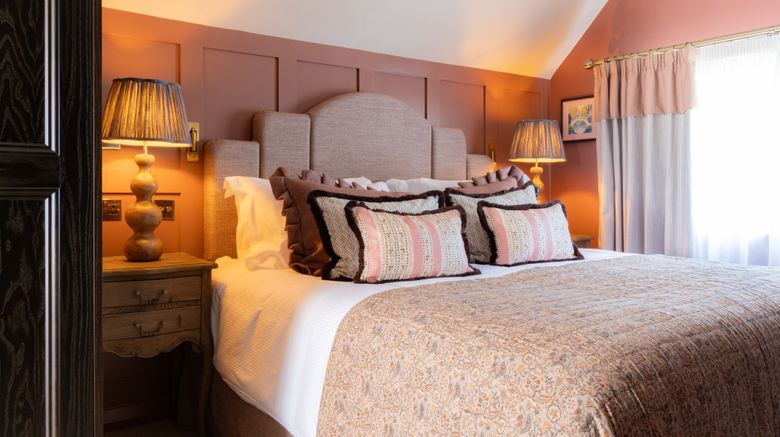 <b>The George & Dragon Room</b>. Images powered by <a href="https://www.leonardoworldwide.com/" title="Leonardo Worldwide" target="_blank">Leonardo</a>.