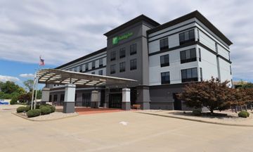 Holiday Inn St Louis/Fairview Heights