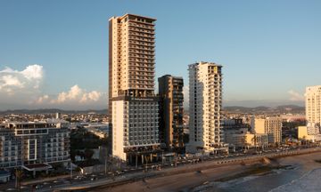 Holiday Inn Exp Suites Mazatlan