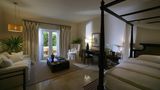 Casa Colonial Beach & Spa Suite