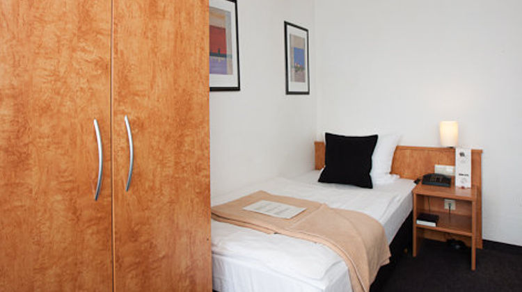 Centro Hotel U-NO1, Trademark Coll Room