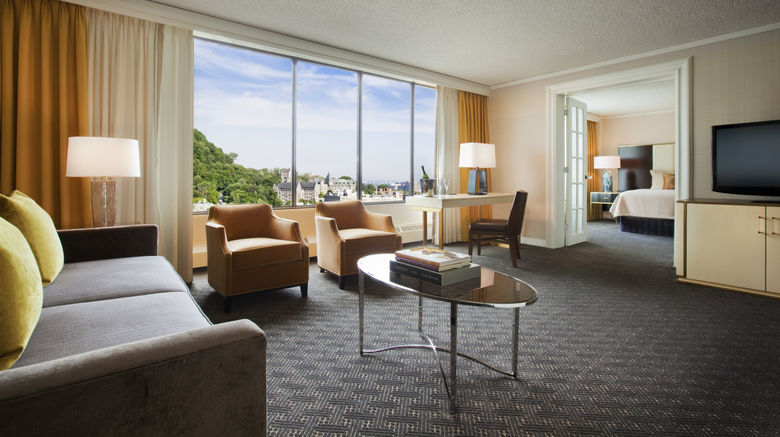 <b>Omni Mont-Royal Hotel Suite</b>. Images powered by <a href="https://www.leonardoworldwide.com/" title="Leonardo Worldwide" target="_blank">Leonardo</a>.