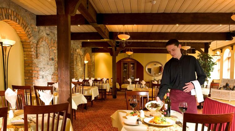 Abbey Court Hotel and Spa Restaurant