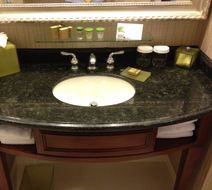 Town & Country Inn & Conf Ctr Room
