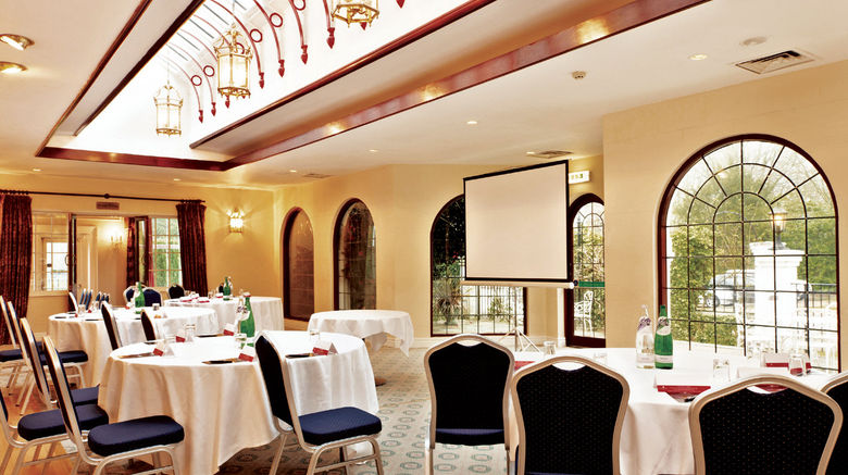 <b>Copthorne Hotel Effingham Gatwick Meeting</b>. Images powered by <a href="https://www.leonardoworldwide.com/" title="Leonardo Worldwide" target="_blank">Leonardo</a>.