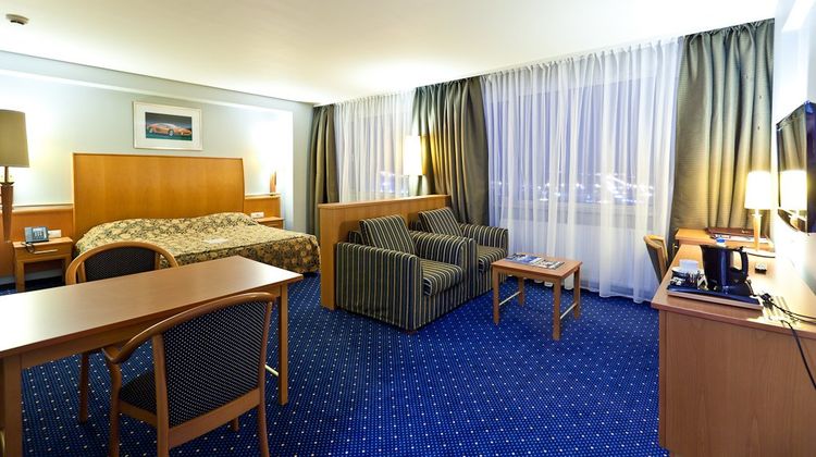 Rus Hotel Suite