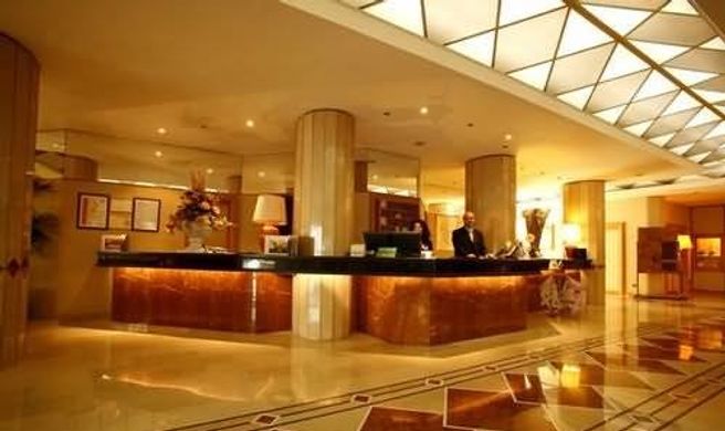 Grand Hotel Excelsior Exterior