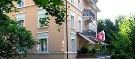 Elite Hotel Exterior