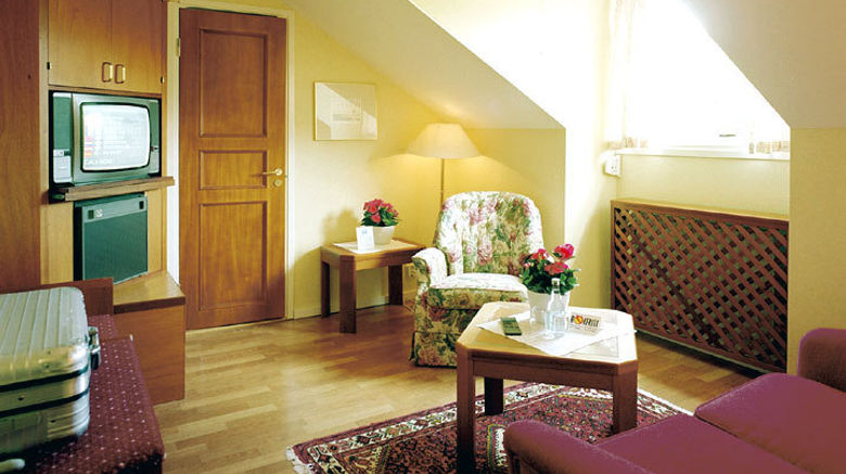 <b>Orgryte Hotel Room</b>. Images powered by <a href="https://www.leonardoworldwide.com/" title="Leonardo Worldwide" target="_blank">Leonardo</a>.