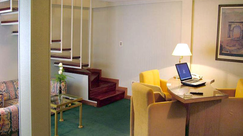<b>Solans Presidente Room</b>. Images powered by <a href="https://www.leonardoworldwide.com/" title="Leonardo Worldwide" target="_blank">Leonardo</a>.