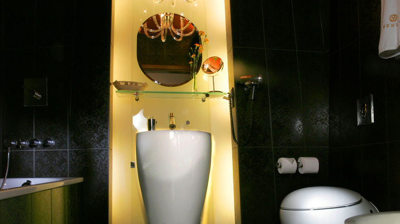 <b>Hotel Wentzl Room</b>. Images powered by <a href="https://www.leonardoworldwide.com/" title="Leonardo Worldwide" target="_blank">Leonardo</a>.