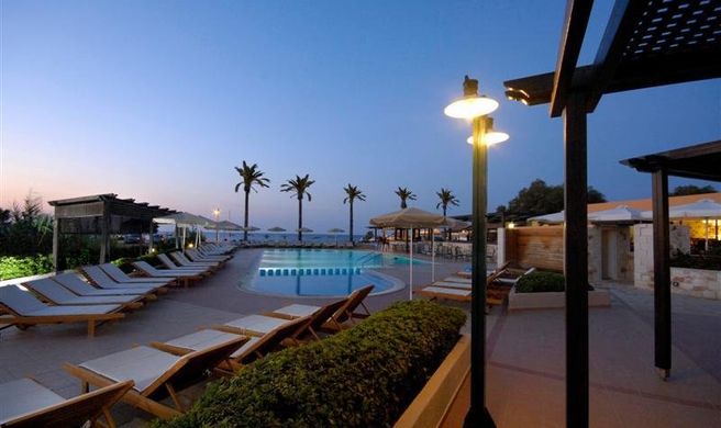 Asterion Hotel Exterior