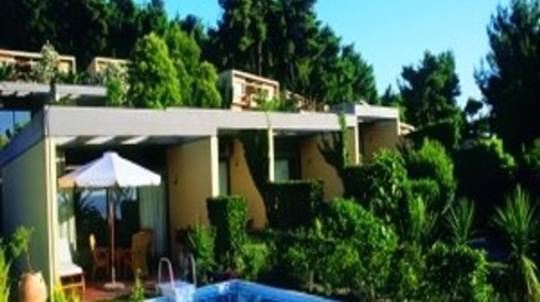 <b>Sani Beach Club Pool</b>. Images powered by <a href="https://www.leonardoworldwide.com/" title="Leonardo Worldwide" target="_blank">Leonardo</a>.