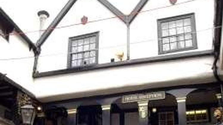 The New Inn Exterior