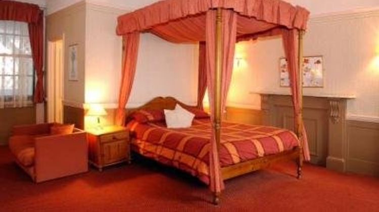 The New Inn Room