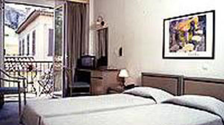 Sterlings Mac Hotel Room