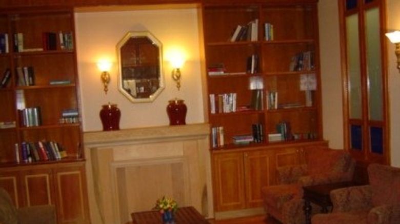 <b>Hotel St James Room</b>. Images powered by <a href="https://www.leonardoworldwide.com/" title="Leonardo Worldwide" target="_blank">Leonardo</a>.