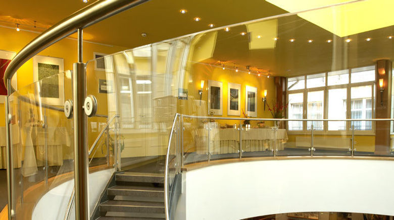<b>City Hotel Frankfurt /M Bad Veilbel Lobby</b>. Images powered by <a href="https://www.leonardoworldwide.com/" title="Leonardo Worldwide" target="_blank">Leonardo</a>.