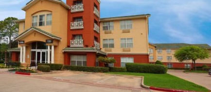 Candlewood Suites Houston Space Center Exterior
