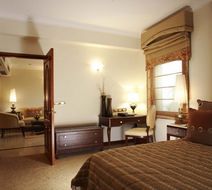 Jaypee Vasant Continental Hotel Room