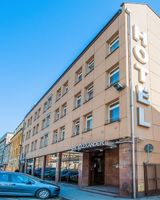 Alexander Hotel