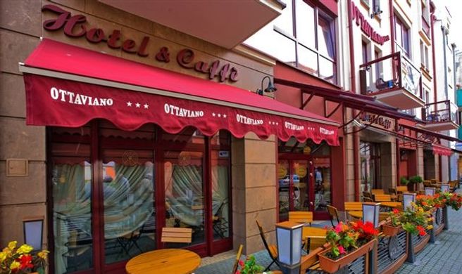 Hotel Ottaviano Exterior