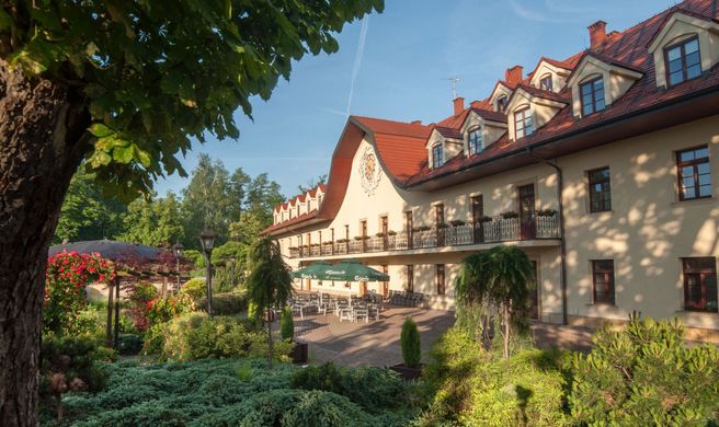 Hotel Turowka Exterior