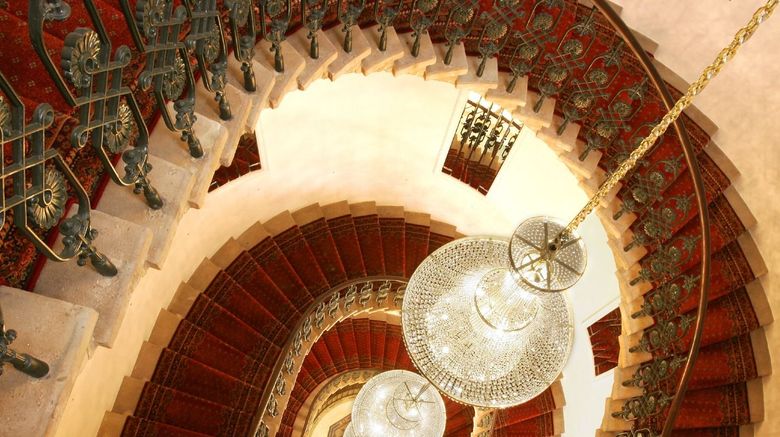 <b>The Bonerowski Palace Lobby</b>. Images powered by <a href="https://www.leonardoworldwide.com/" title="Leonardo Worldwide" target="_blank">Leonardo</a>.