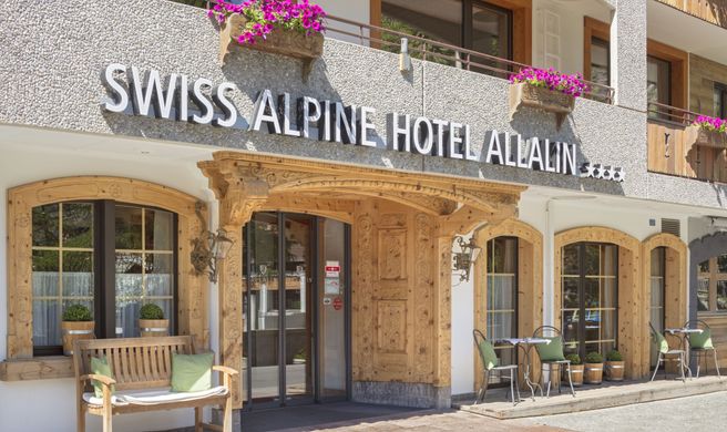 Swiss Alpine Hotel Allalin Exterior