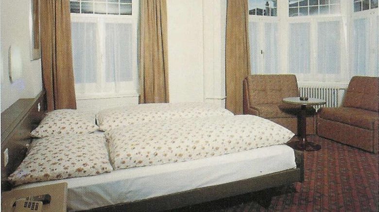 <b>Drei Konige Room</b>. Images powered by <a href="https://www.leonardoworldwide.com/" title="Leonardo Worldwide" target="_blank">Leonardo</a>.