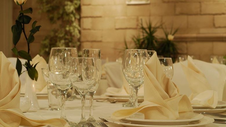 <b>Athens Atrium Hotel & Suites Restaurant</b>. Images powered by <a href="https://www.leonardoworldwide.com/" title="Leonardo Worldwide" target="_blank">Leonardo</a>.