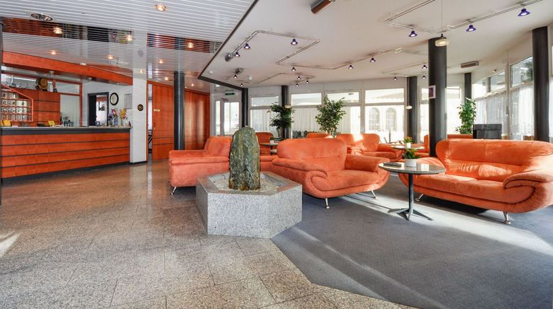 <b>Hotel Ackersand Lobby</b>. Images powered by <a href="https://www.leonardoworldwide.com/" title="Leonardo Worldwide" target="_blank">Leonardo</a>.