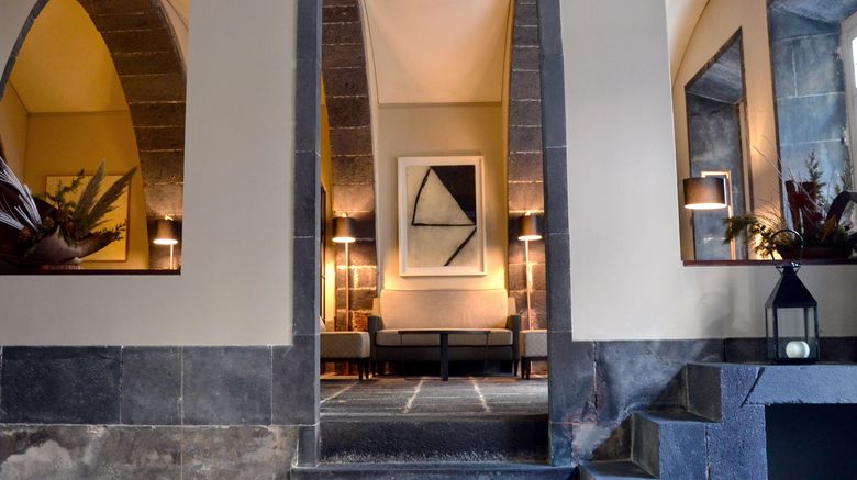 <b>Hotel Do Colegio Lobby</b>. Images powered by <a href="https://www.leonardoworldwide.com/" title="Leonardo Worldwide" target="_blank">Leonardo</a>.