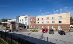 Fairfield Inn & Suites Detroit Macomb