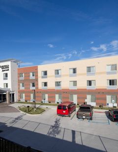 Fairfield Inn & Suites Detroit Macomb