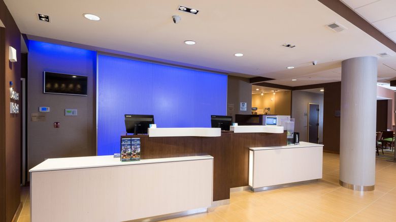 <b>Fairfield Inn & Suites Detroit Macomb Lobby</b>. Images powered by <a href="https://www.leonardoworldwide.com/" title="Leonardo Worldwide" target="_blank">Leonardo</a>.