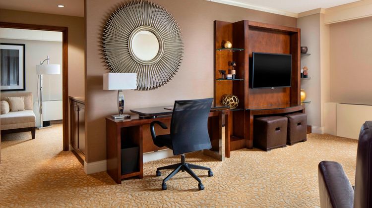 The Lincoln Marriott Cornhusker Hotel Suite