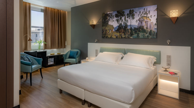 Sangallo Palace Room