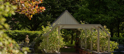 Fairlawns Hotel & Spa Exterior