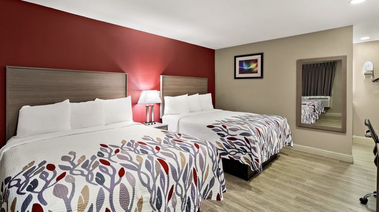 <b>Red Roof Inn Redding Room</b>. Images powered by <a href="https://www.leonardoworldwide.com/" title="Leonardo Worldwide" target="_blank">Leonardo</a>.