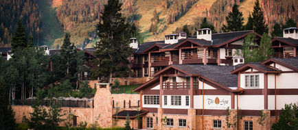 Stein Eriksen Lodge Exterior