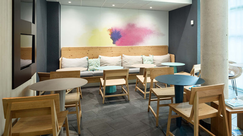 <b>B&B Hotel Paris Grand Roissy CDG Airport Lobby</b>. Images powered by <a href="https://www.leonardoworldwide.com/" title="Leonardo Worldwide" target="_blank">Leonardo</a>.