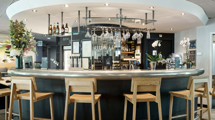 B&B Hotel Paris Velizy Est Exterior