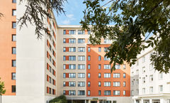 B&B Hotel Paris Velizy Est