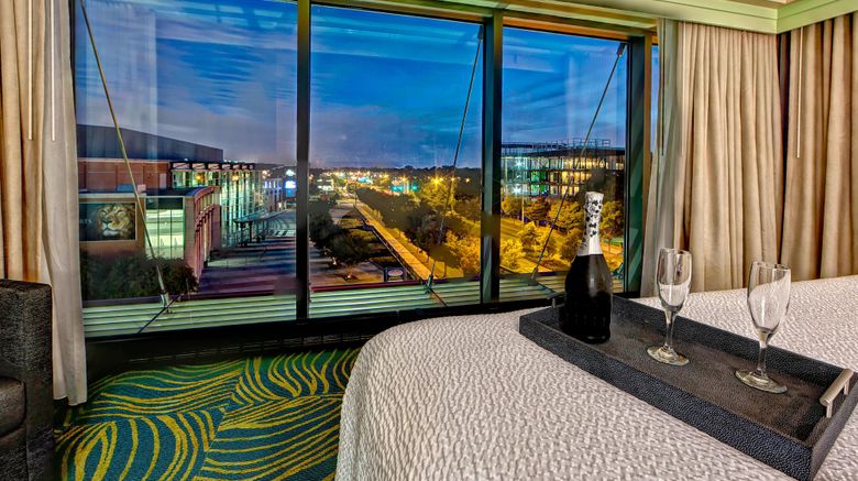 <b>SpringHill Suites by Marriott Room</b>. Images powered by <a href="https://www.leonardoworldwide.com/" title="Leonardo Worldwide" target="_blank">Leonardo</a>.