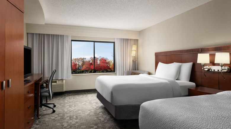 <b>Courtyard by Marriott Wall Township Room</b>. Images powered by <a href="https://www.leonardoworldwide.com/" title="Leonardo Worldwide" target="_blank">Leonardo</a>.