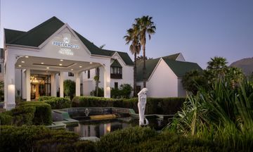 Protea Hotel King George