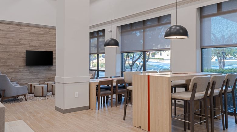 <b>Candlewood Suites Birmingham - Inverness Exterior</b>. Images powered by <a href="https://www.leonardoworldwide.com/" title="Leonardo Worldwide" target="_blank">Leonardo</a>.